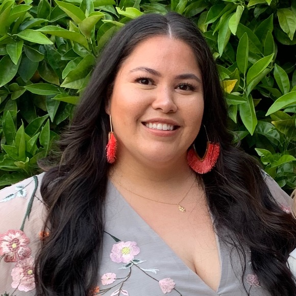 Meet your Posher, Charysse - Picture 1 of 1